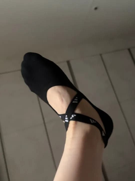 아디다스 뉴 필라테스 요가 양말 블랙/그레이 (논슬립 발레 슈즈, 발가락 토삭스, 덧신) 리뷰 이미지